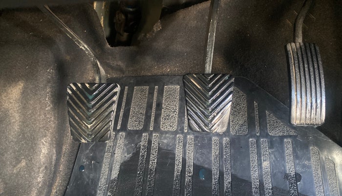 2017 Hyundai Creta E PLUS 1.6 PETROL, Petrol, Manual, 1,05,784 km, Pedals