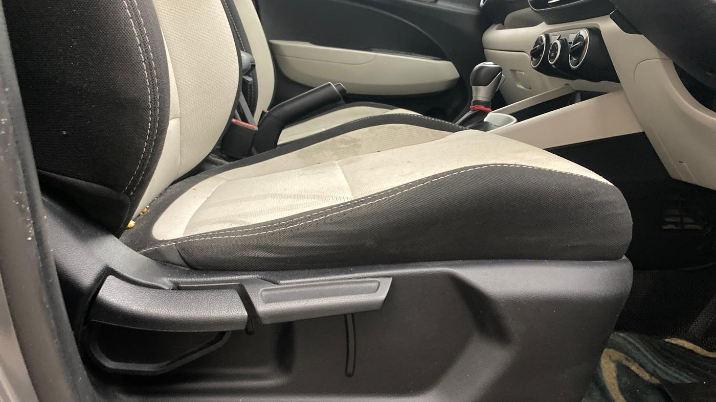 2023 Hyundai VENUE S (O) 1.0 Turbo Petrol DCT, Petrol, Automatic, 20,142 km, Driver Side Adjustment Panel