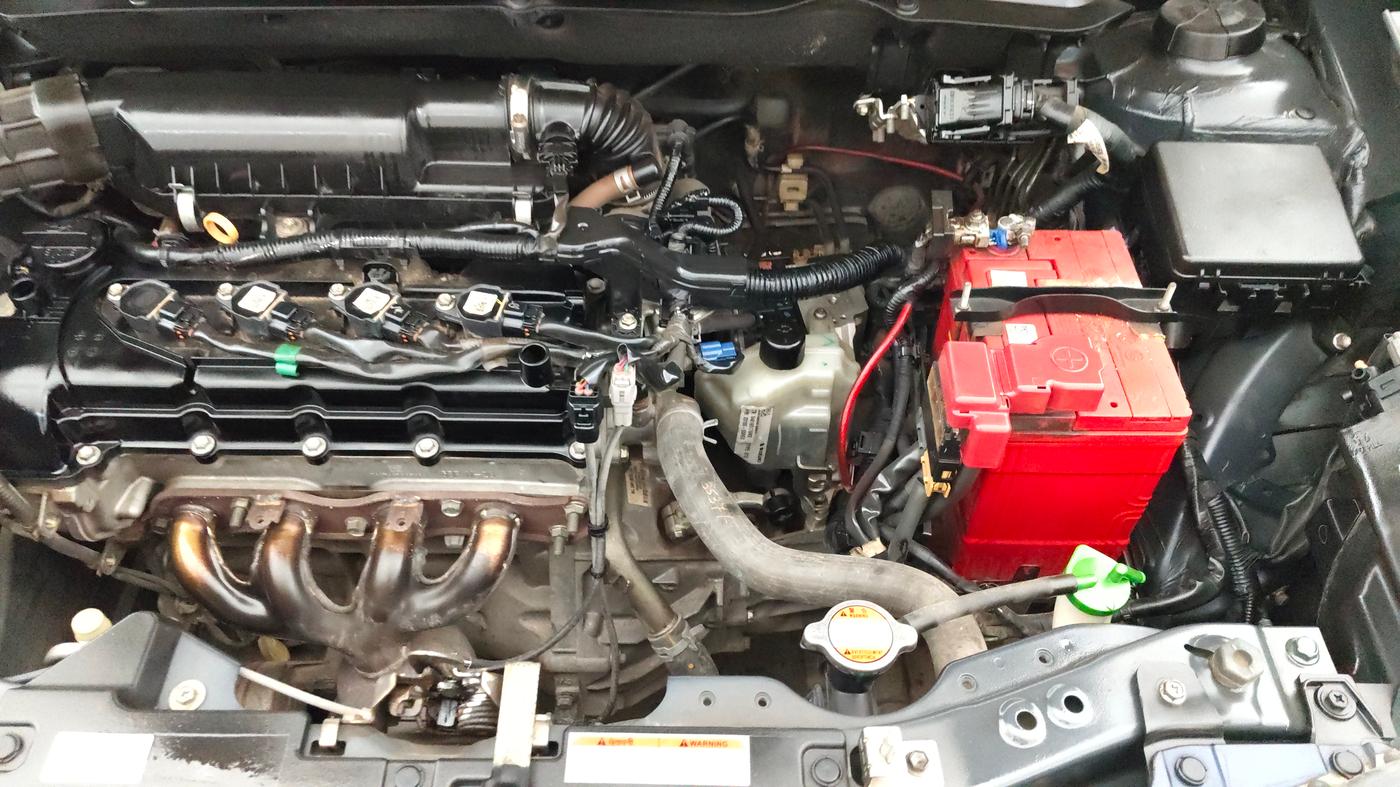 2018 Maruti Swift ZXI AMT, Petrol, Automatic, 67,305 km, Engine View - Left