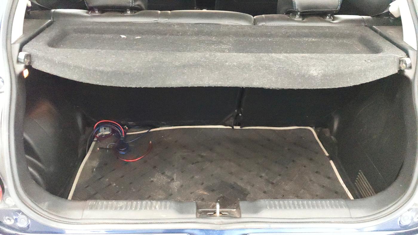 2018 Maruti Swift ZXI AMT, Petrol, Automatic, 67,305 km, Boot Inside