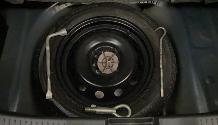 2019 Maruti IGNIS ZETA 1.2, Petrol, Manual, 36,968 km, Spare Tyre