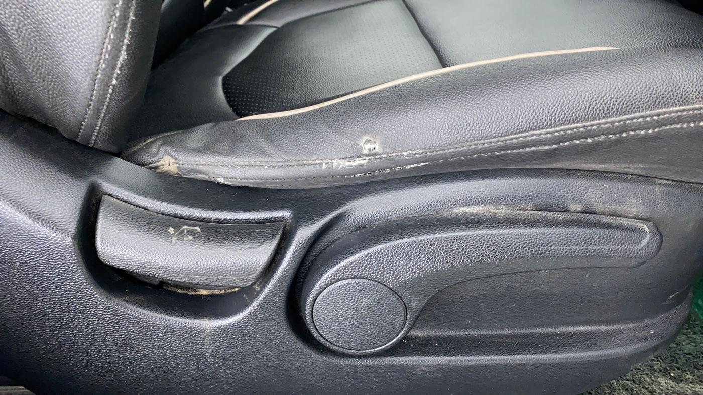 2019 Hyundai Creta 1.6 VTVT SX AUTO, Petrol, Automatic, 50,933 km, Driver Side Adjustment Panel