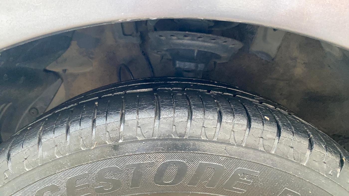 2014 Hyundai Elite i20 ASTA 1.2, Petrol, Manual, 41,874 km, Left Front Tyre Tread