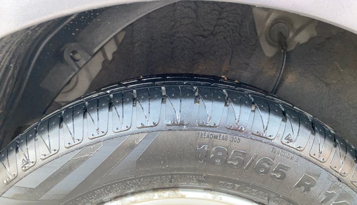 2014 Hyundai Elite i20 ASTA 1.2, Petrol, Manual, 41,858 km, Right Rear Tyre Tread