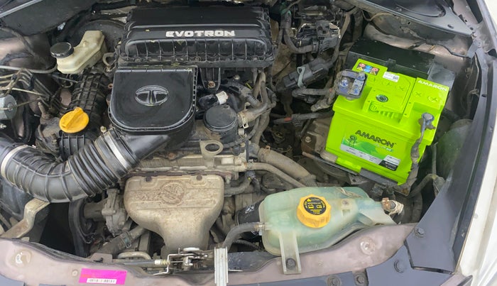 2016 Tata Tiago XZ PETROL, Petrol, Manual, 74,675 km, Engine View - Left