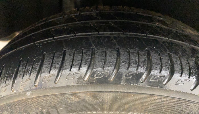 2020 Maruti Baleno ZETA PETROL 1.2, Petrol, Manual, 1,15,348 km, Right Rear Tyre Tread