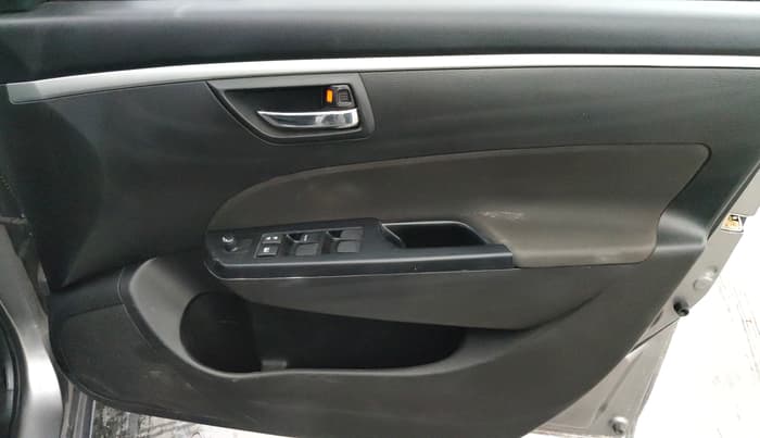 2013 Maruti Swift VXI, Petrol, Manual, 85,363 km, Driver Side Door Panels Control