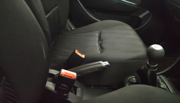 2013 Maruti Swift VXI, Petrol, Manual, 85,363 km, Gear Lever