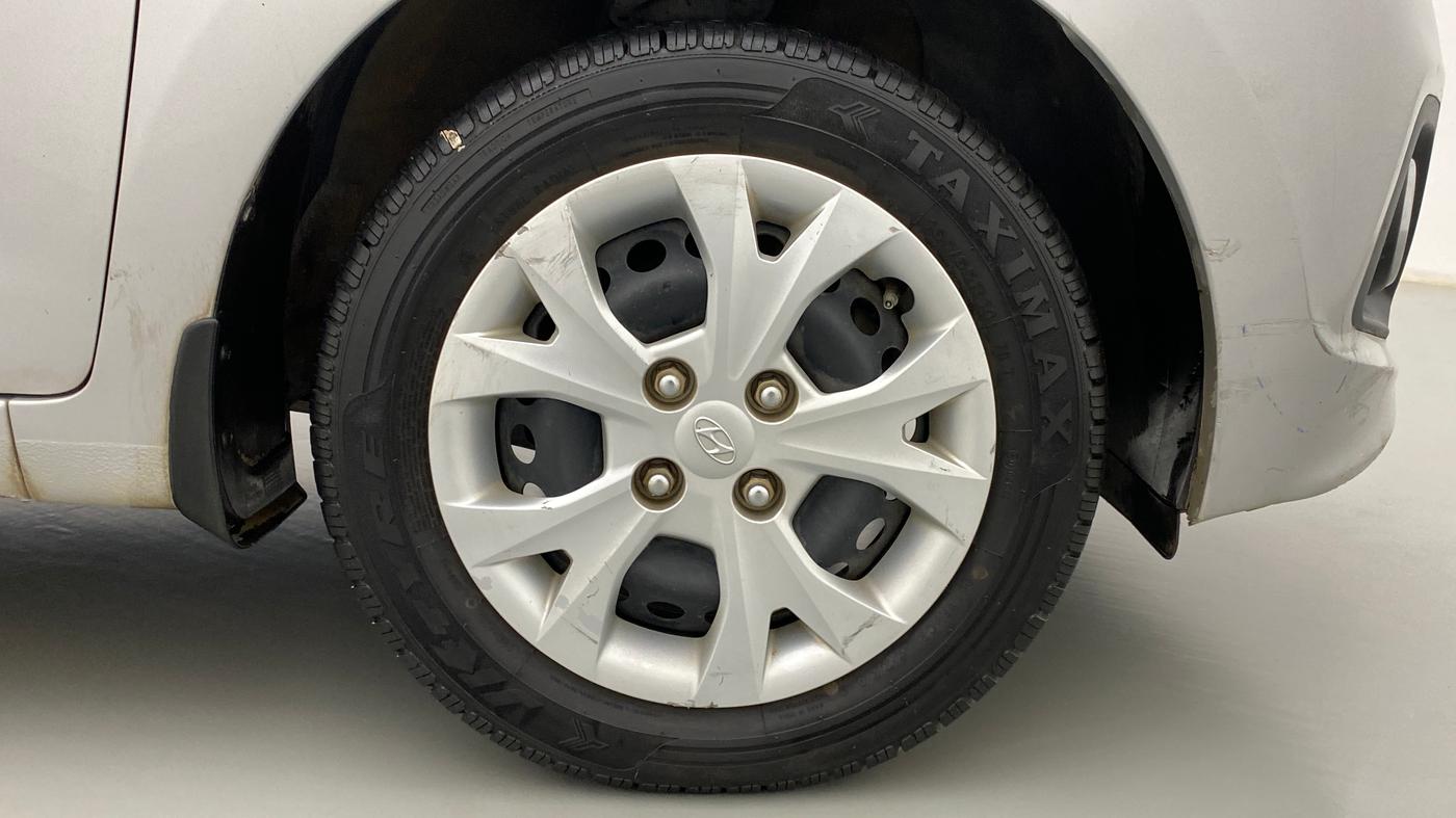 2014 Hyundai Grand i10 MAGNA 1.2 KAPPA VTVT, Petrol, Manual, 40,523 km, Right Front Wheel