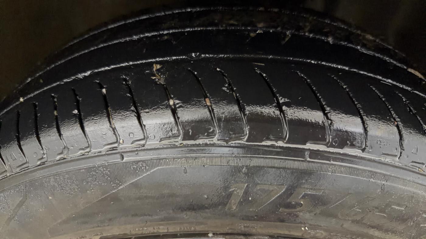 2019 Maruti IGNIS SIGMA 1.2, CNG, Manual, 71,121 km, Right Front Tyre Tread