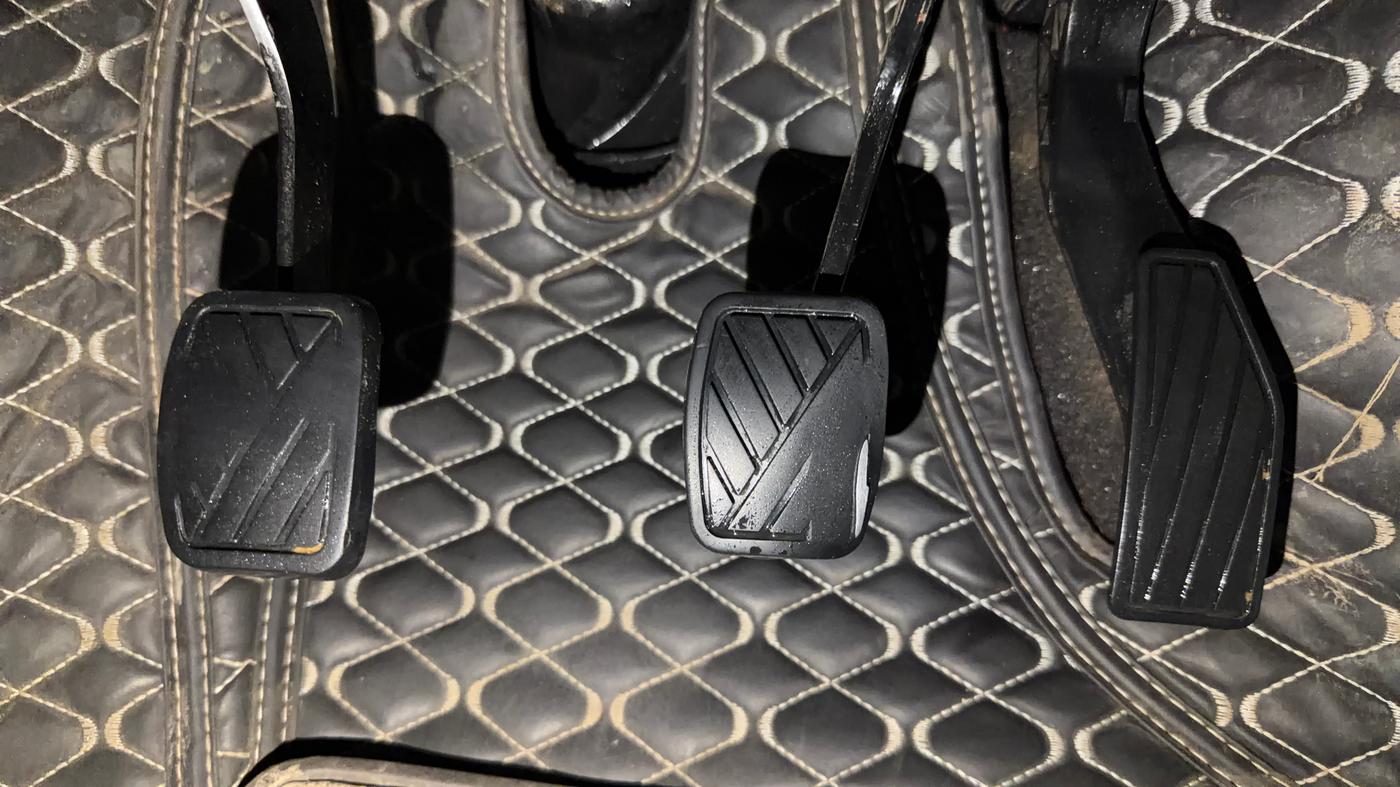 2019 Maruti IGNIS SIGMA 1.2, CNG, Manual, 71,121 km, Pedals