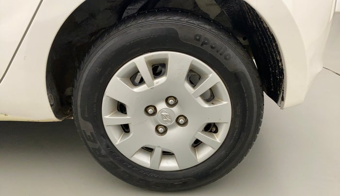 2013 Hyundai i20 MAGNA 1.2, Petrol, Manual, 29,598 km, Left Rear Wheel