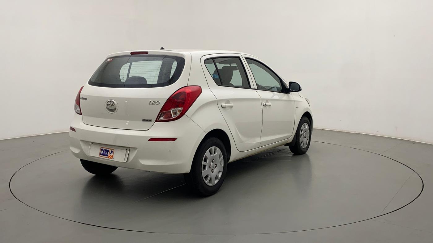 2013 Hyundai i20 MAGNA 1.2, Petrol, Manual, 29,598 km, Right Back Diagonal