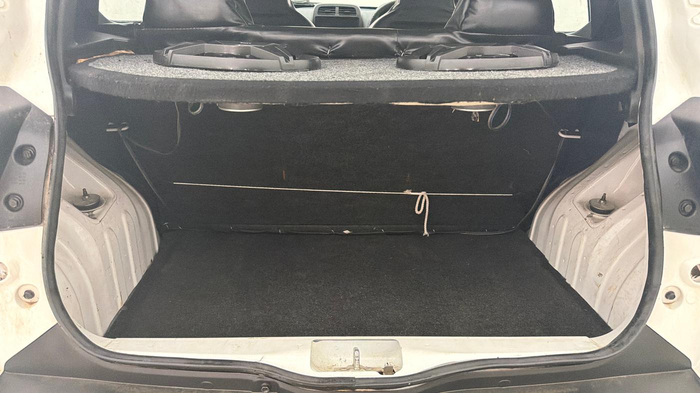 2021 Renault Kwid STD, Petrol, Manual, 21,215 km, Boot Inside