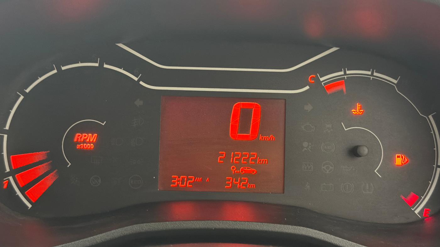 2021 Renault Kwid STD, Petrol, Manual, 21,215 km, Odometer Image