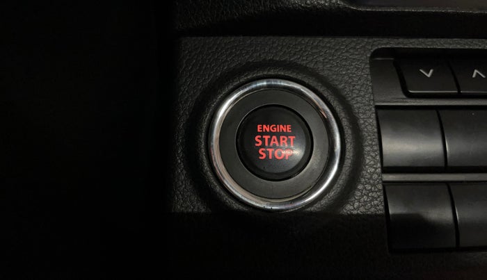 2022 Maruti BREZZA ZXI + SMART HYBRID DUAL TONE, Petrol, Manual, 50,627 km, Keyless Start/ Stop Button