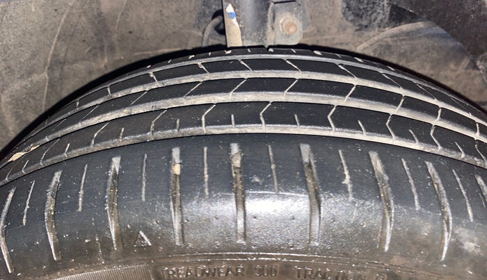 2023 Maruti Baleno ALPHA PETROL 1.2, Petrol, Manual, 19,866 km, Right Front Tyre Tread