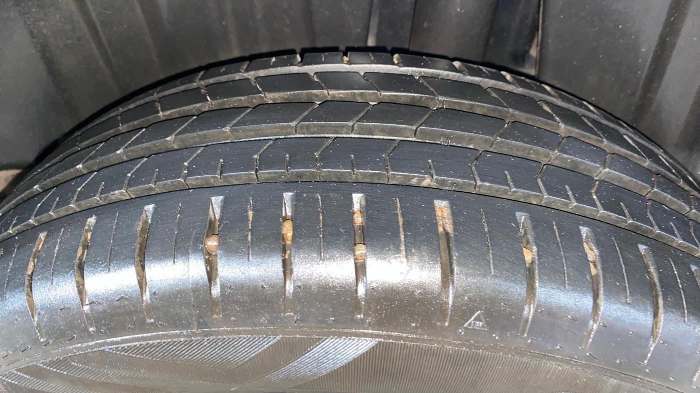 2023 Maruti Baleno ALPHA PETROL 1.2, Petrol, Manual, 19,866 km, Left Rear Tyre Tread