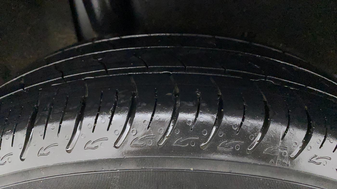 2021 Maruti Baleno DELTA PETROL 1.2, Petrol, Manual, 33,850 km, Right Rear Tyre Tread