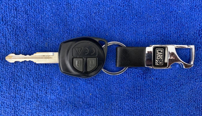 2021 Maruti Baleno DELTA PETROL 1.2, Petrol, Manual, 33,850 km, Key Close Up