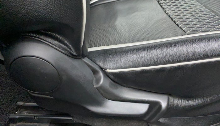 2021 Maruti Baleno DELTA PETROL 1.2, Petrol, Manual, 33,850 km, Driver Side Adjustment Panel