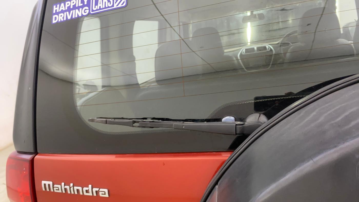 2018 Mahindra TUV300 T10, Diesel, Manual, 63,280 km, Rear Wiper