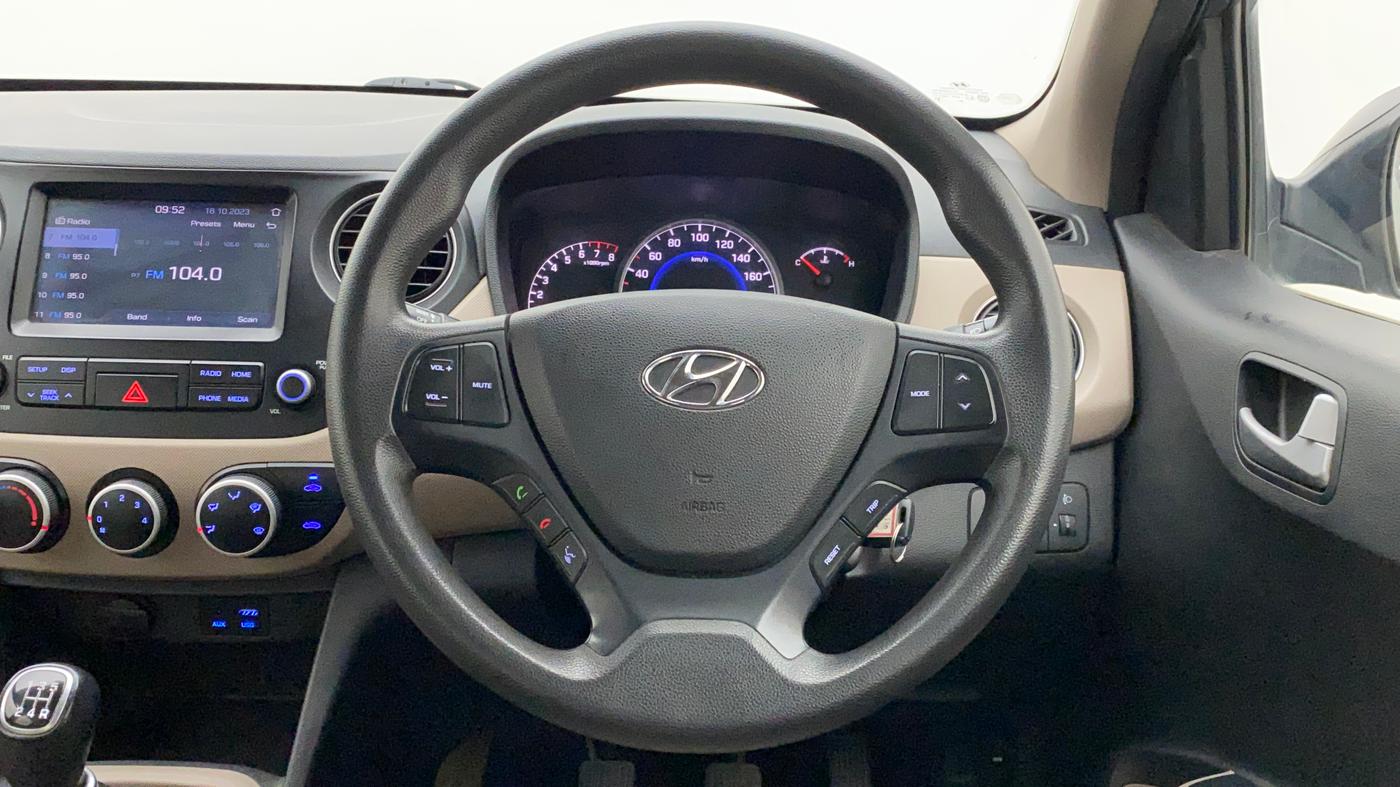 2017 Hyundai Grand i10 SPORTZ (O) 1.2 KAPPA VTVT, Petrol, Manual, 73,976 km, Steering Wheel Close Up