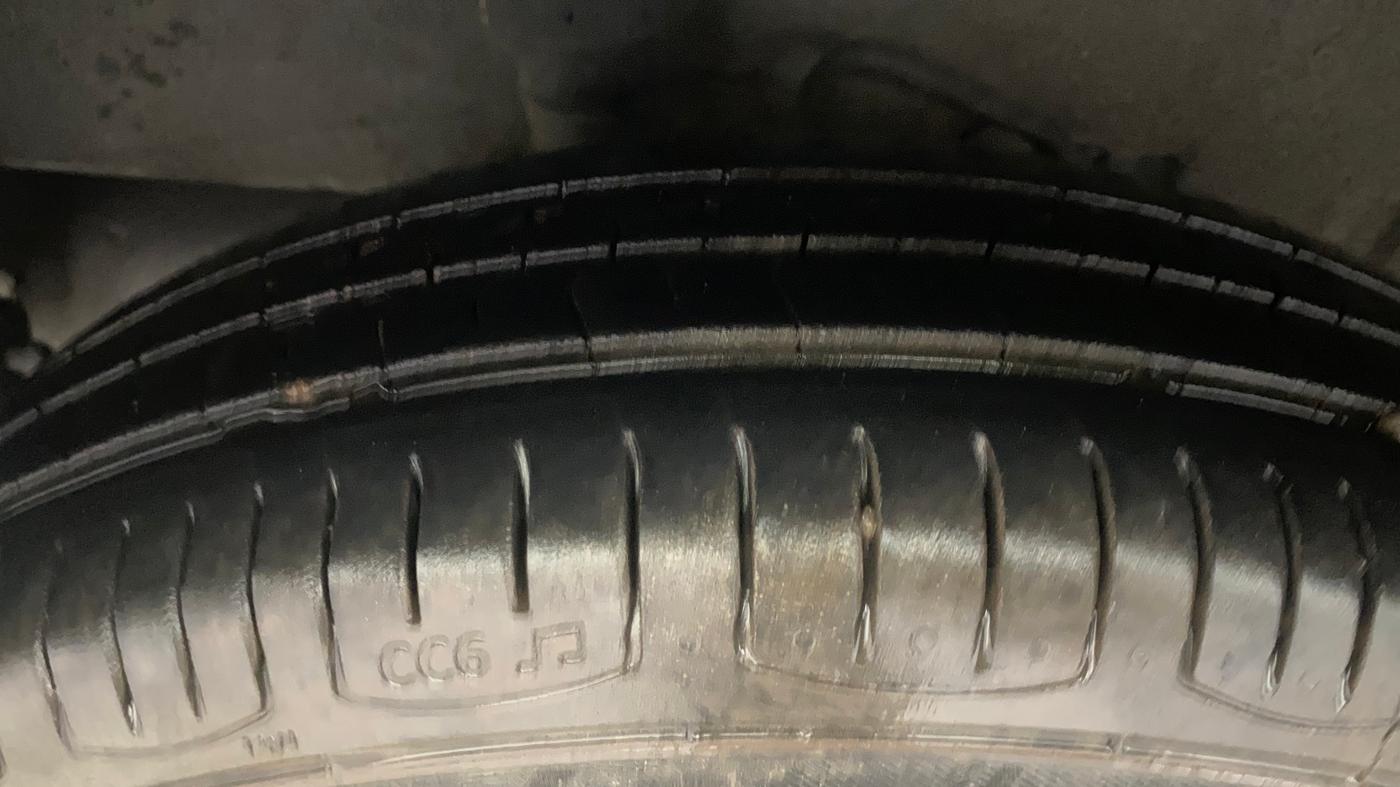 2018 Nissan Micra XV CVT, Petrol, Automatic, 35,937 km, Right Rear Tyre Tread