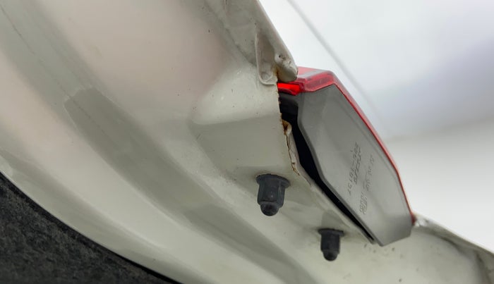 2018 Honda City 1.5L I-VTE V CVT, Petrol, Automatic, 68,640 km, Dicky (Boot door) - Slightly rusted