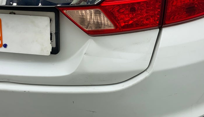 2018 Honda City 1.5L I-VTE V CVT, Petrol, Automatic, 68,640 km, Dicky (Boot door) - Slightly dented