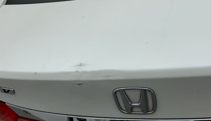 2018 Honda City 1.5L I-VTE V CVT, Petrol, Automatic, 68,640 km, Dicky (Boot door) - Minor scratches