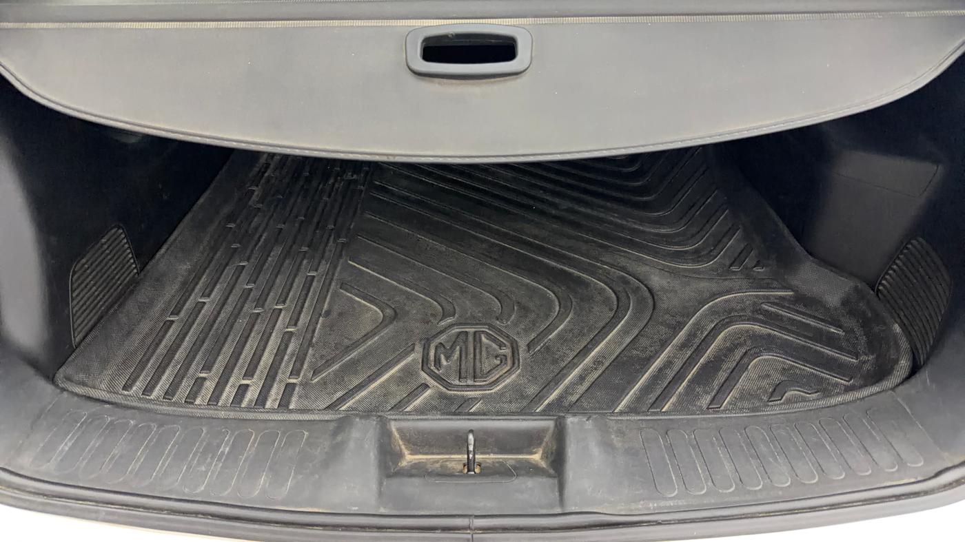 2019 MG HECTOR SHARP HYBRID 1.5 PETROL, Petrol, Manual, 61,573 km, Boot Inside