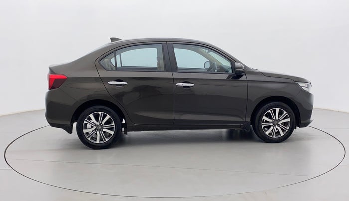 2022 Honda Amaze 1.2L I-VTEC VX, Petrol, Manual, 9,377 km, Right Side View