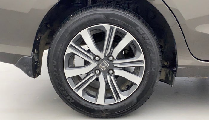 2022 Honda Amaze 1.2L I-VTEC VX, Petrol, Manual, 9,377 km, Right Rear Wheel