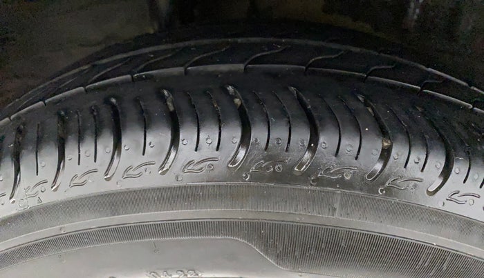 2022 Honda Amaze 1.2L I-VTEC VX, Petrol, Manual, 9,377 km, Right Rear Tyre Tread