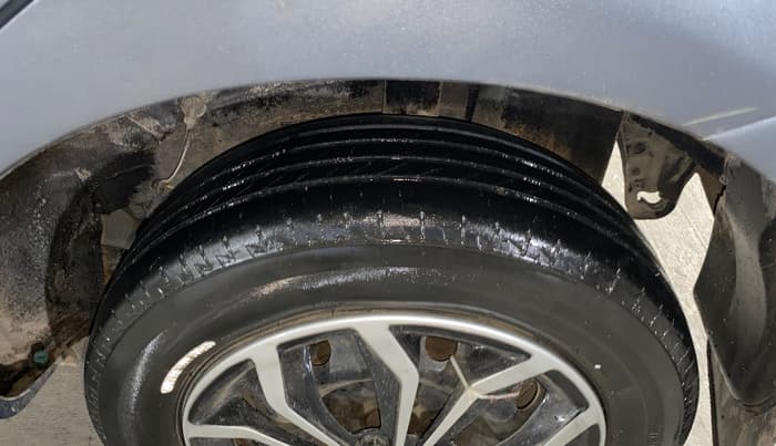 2013 Toyota Etios Liva GD, Diesel, Manual, 75,462 km, Left Rear Tyre Tread