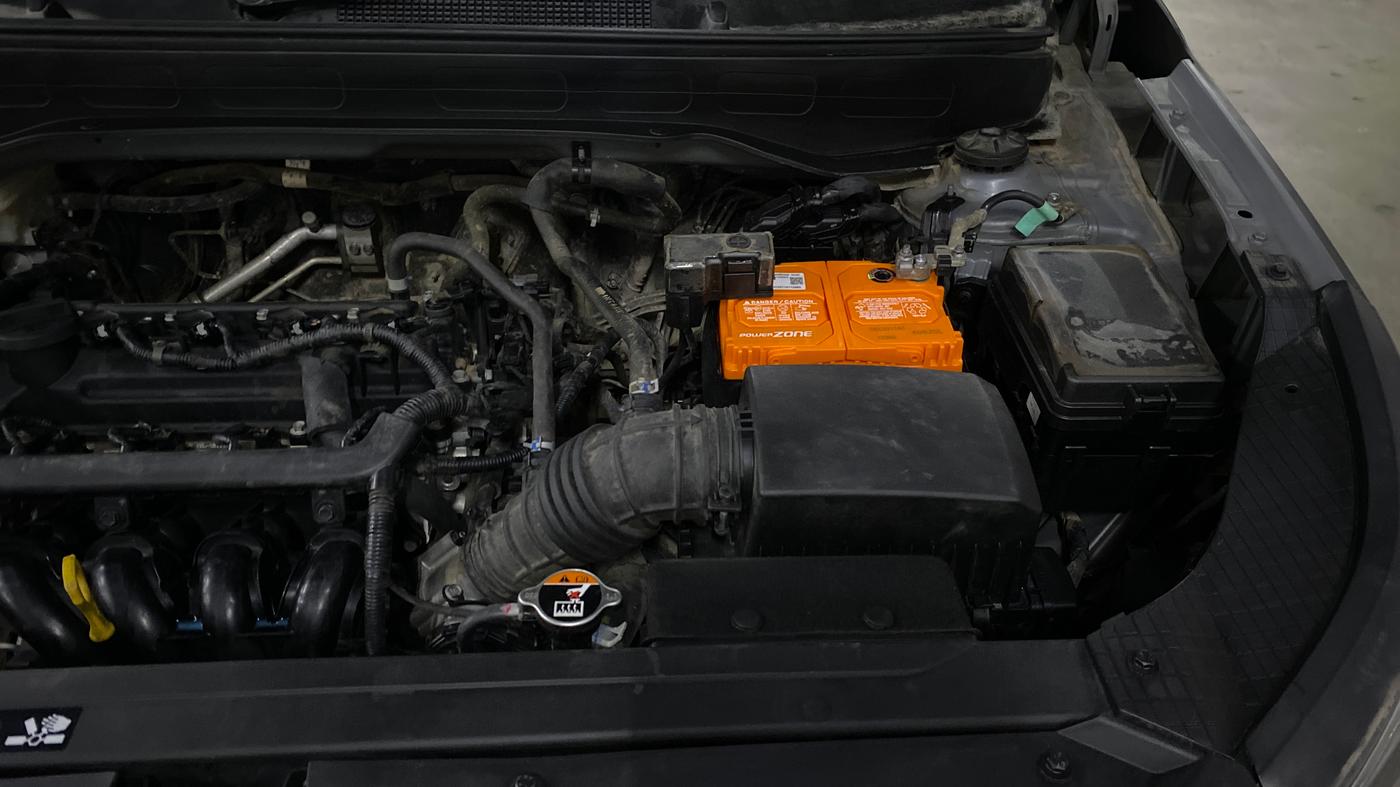2020 Hyundai VENUE S 1.2, Petrol, Manual, 75,807 km, Engine View - Left