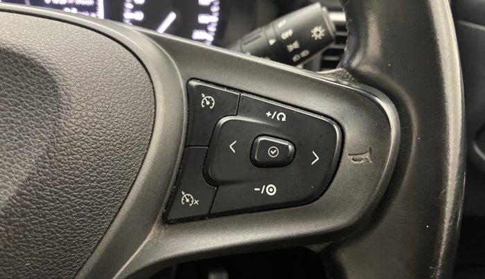 2022 Tata PUNCH CREATIVE  AMT, Petrol, Automatic, 29,558 km, Adaptive Cruise Control