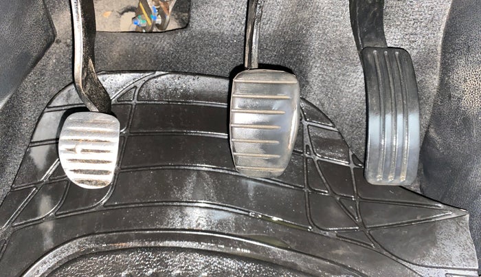 2020 Nissan Kicks XV PREMIUM TURBO 1.3, Petrol, Manual, 94,780 km, Pedals