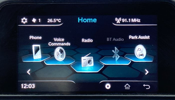 2018 Tata NEXON XZ PLUS PETROL DUAL TONE, Petrol, Manual, 38,137 km, Touchscreen Infotainment System