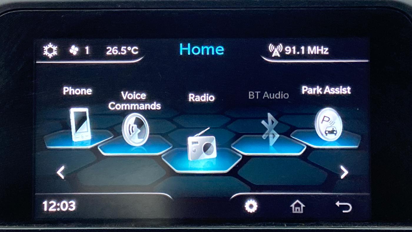 2018 Tata NEXON XZ PLUS PETROL DUAL TONE, Petrol, Manual, 38,137 km, Infotainment System
