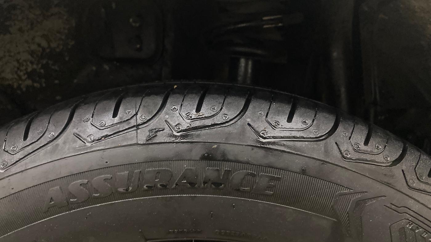 2022 Tata Tiago XT PETROL, Petrol, Manual, 1,08,628 km, Left Rear Tyre Tread