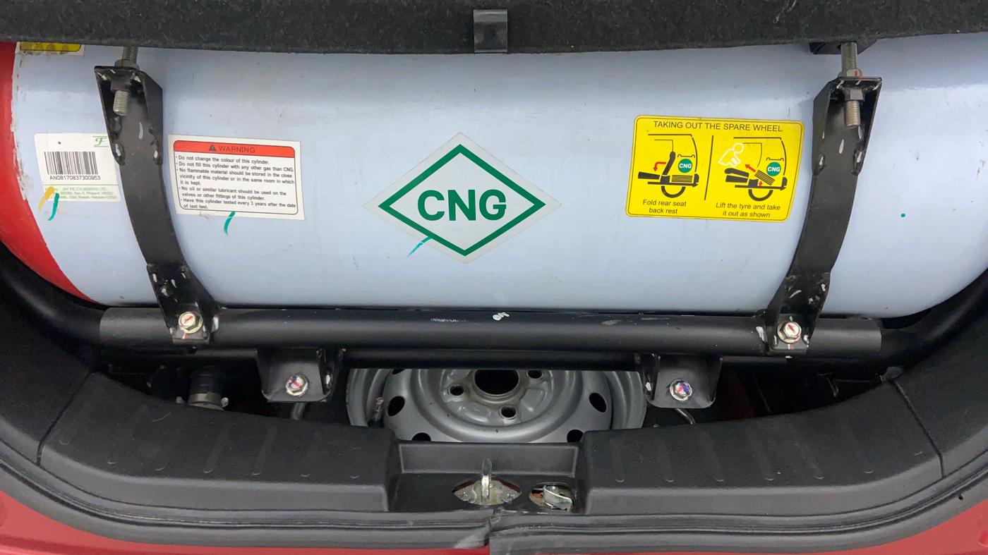 2017 Maruti Wagon R 1.0 LXI CNG, CNG, Manual, 42,232 km, Boot Inside