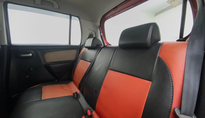 2017 Maruti Wagon R 1.0 LXI CNG, CNG, Manual, 42,232 km, Right Side Rear Door Cabin