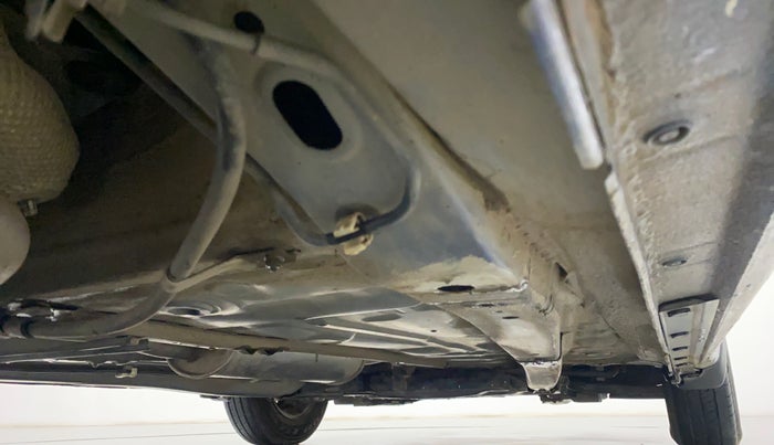 2018 Maruti Dzire VDI, Diesel, Manual, 33,421 km, Right Side Underbody