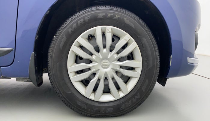 2018 Maruti Dzire VDI, Diesel, Manual, 33,421 km, Right Front Wheel