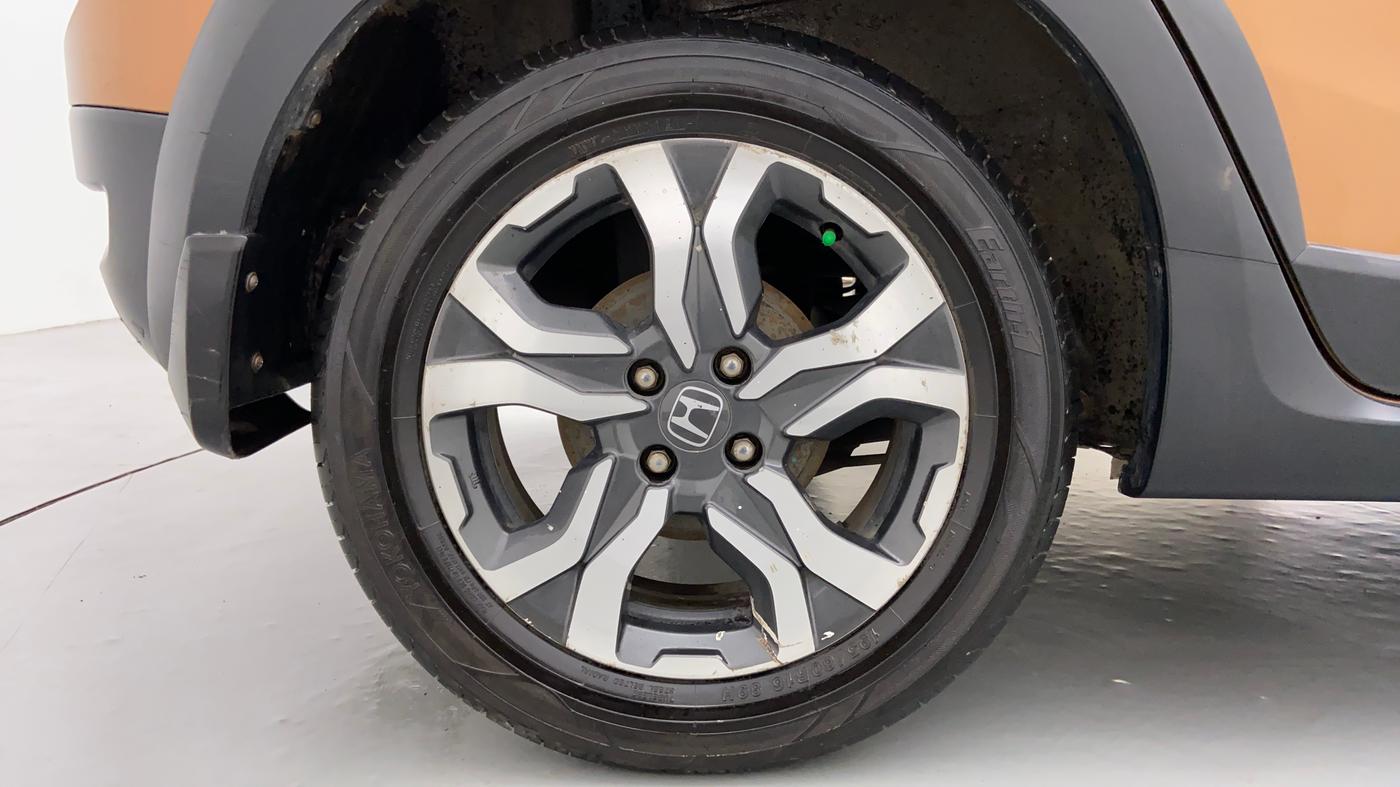 2017 Honda WR-V 1.2 i-VTEC VX MT, Petrol, Manual, 66,933 km, Right Rear Wheel