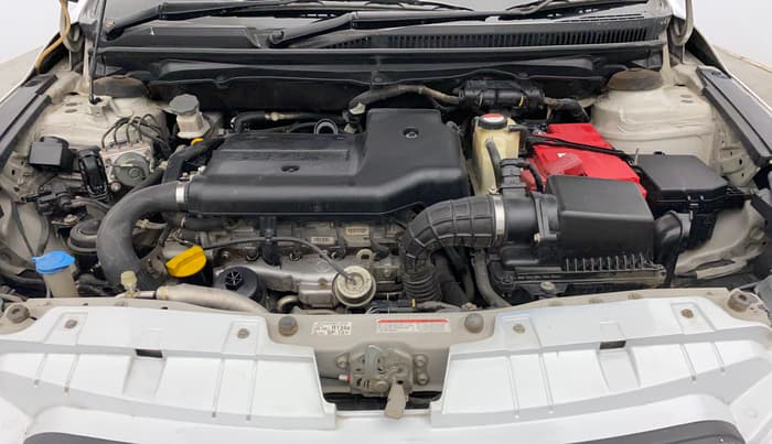 2016 Maruti Ciaz VDI+ SHVS, Diesel, Manual, 79,947 km, Engine View