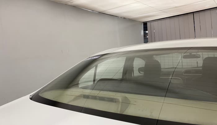 2016 Maruti Ciaz VDI+ SHVS, Diesel, Manual, 79,947 km, Rear Wiper