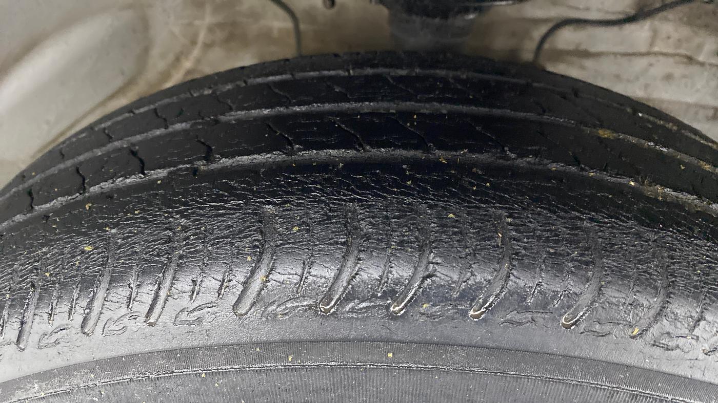 2020 Maruti S PRESSO VXI+, Petrol, Manual, 46,812 km, Right Front Tyre Tread
